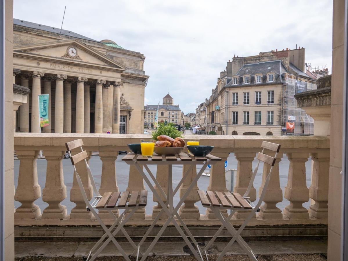 Studio rénové avec terrasse et vue unique ! Caen Extérieur photo