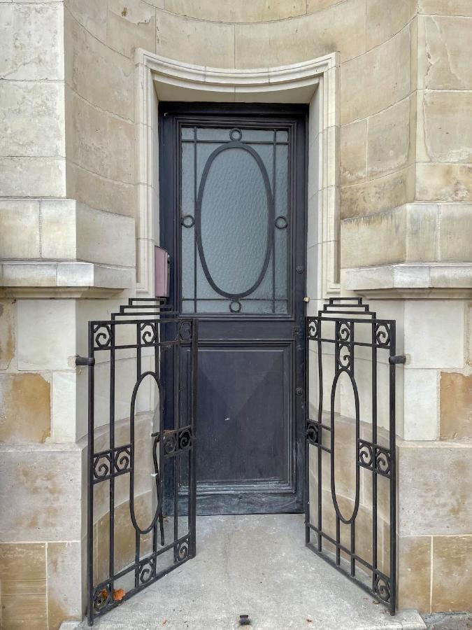 Studio rénové avec terrasse et vue unique ! Caen Extérieur photo